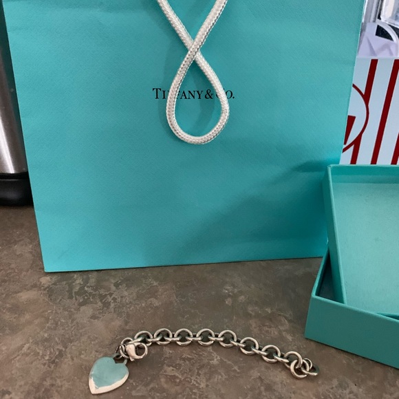 Authentic TIFFANY & CO Heart Tag Bracelet - Picture 4 of 4